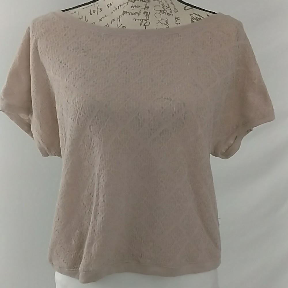 Women's Forever 21 beige shirt